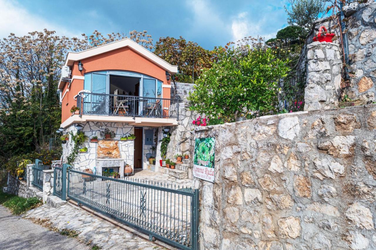 Apartmani Kamena Ruza Budva Exterior photo